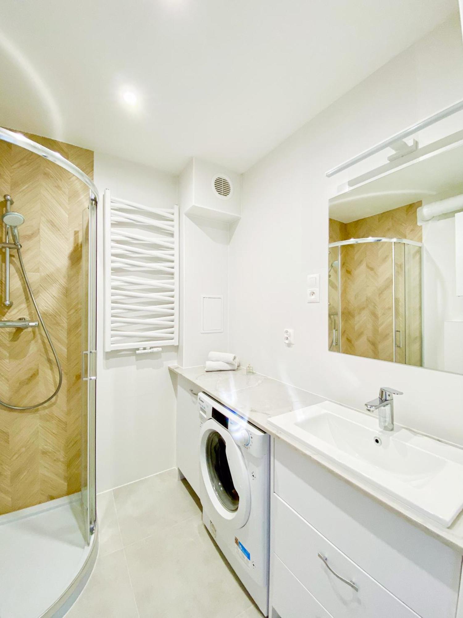 Apartament Bialy Єленя-Ґура Екстер'єр фото